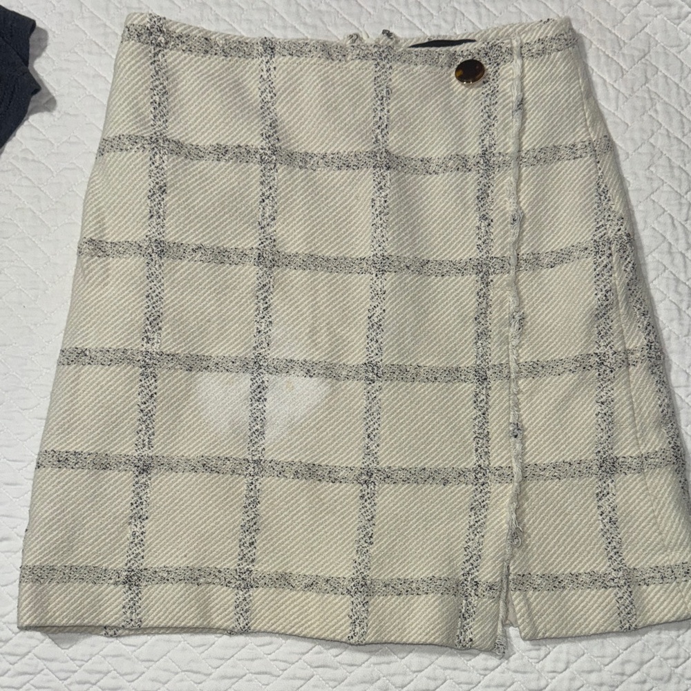 Ann Taylor Plaid Cream and Gray Women's Skirt